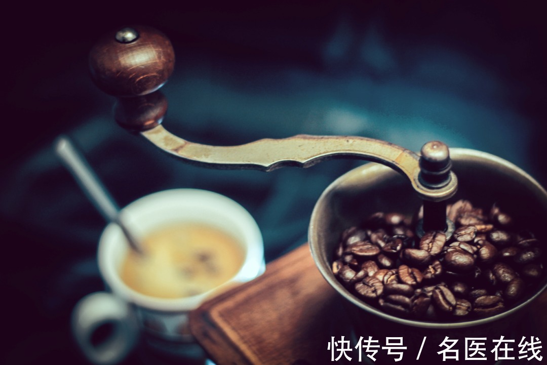 研究人员|长期喝咖啡,身体会发生什么变化?实验证实:七大好处会显现