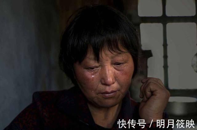 生冷食物|64岁失独奶奶努力生二胎,孩子出生后,现在的生活让人心酸