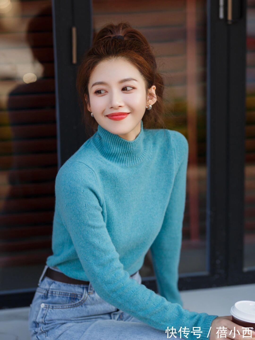 时髦精 冬季“毛衣”穿搭又卷土重来,想成为时髦精就这么穿,体面又时尚