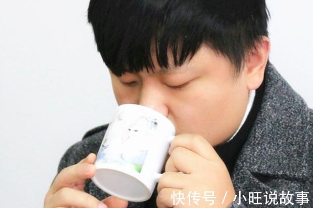 熬夜|比熬夜还要“催人老”的喝水习惯，劝你尽早改正