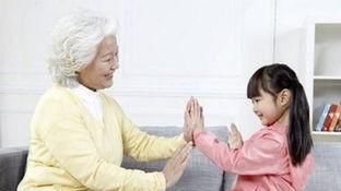 孩子|4岁女儿被送去奶奶家,几天后接娃父母认不出这是哪家“福娃