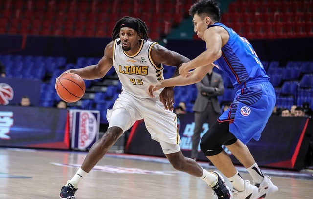 孫銘徽|拒絕爆冷！浙江廣廈逆轉(zhuǎn)擊敗天津，趙巖昊30分，胡金秋24分12籃板