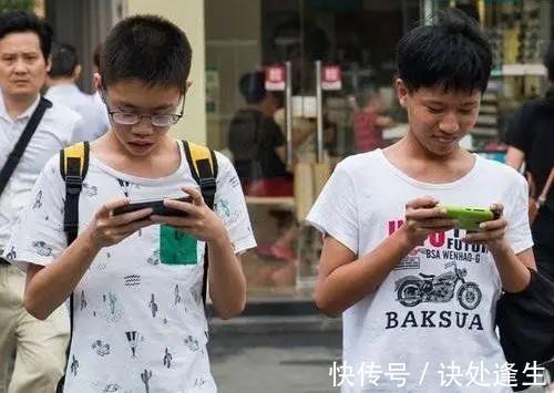 中老年人|比“黄赌”还可怕？大量年轻人正被“掏空”，中老年人也“沦陷”