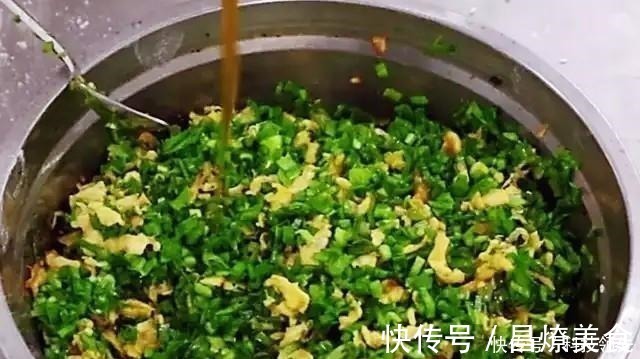 五香粉|调韭菜饺子馅时，切记别放这2种调料，否则饺子不香还很难吃！
