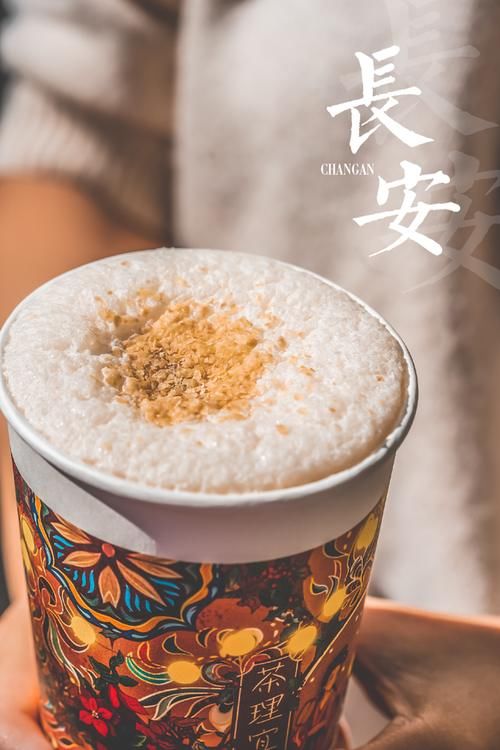  大红袍|广深人最爱的奶茶店，被催着连开3家！