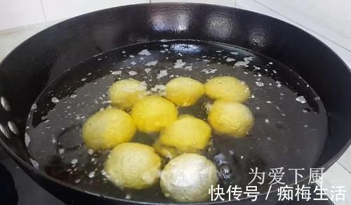 芝麻|麻团这做法才正确，掌握几个小技巧，个个空心不炸锅