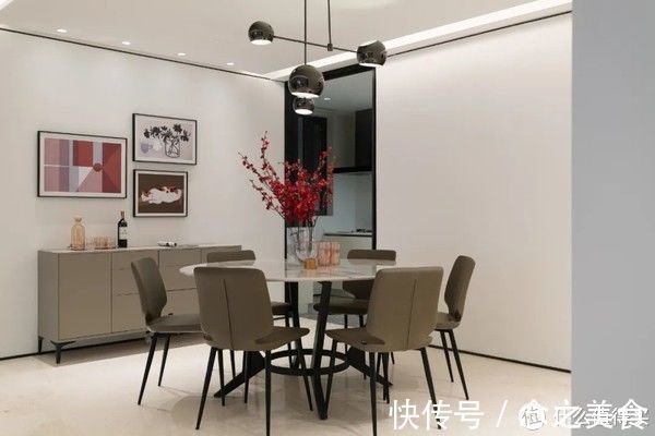 装修|他家190㎡,坚持拆掉一面墙,装修后,满屋子的高级感,藏不住了