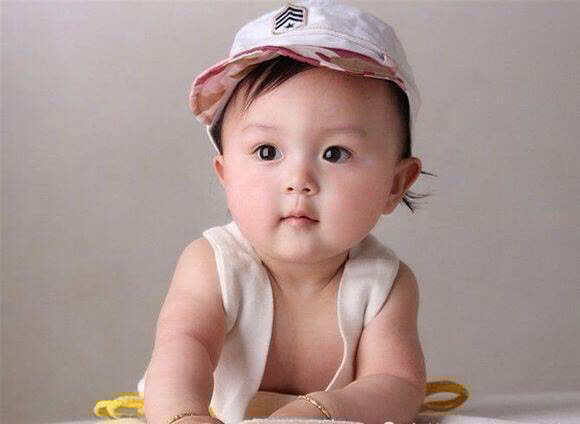 大师|命理大师:家有4种特征的宝宝,说明有“福相”,将来必成大器!