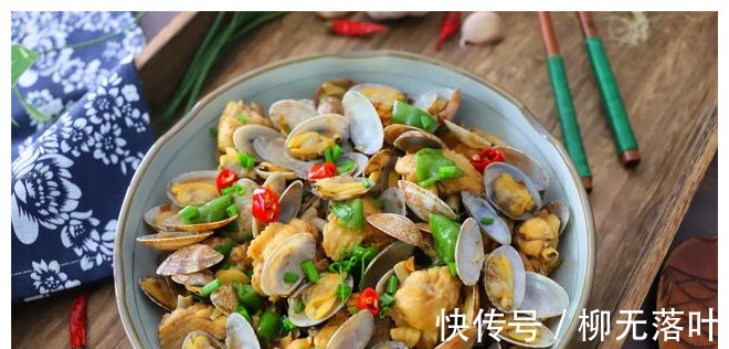 鸡翅|入秋后，这小海鲜最肥美，教你特色做法，鲜嫩入味，下酒又下饭！