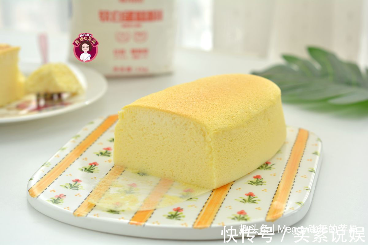 细砂糖|无油少糖的酸奶蛋糕,口感清爽还低脂,成本6元比轻乳酪蛋糕划算