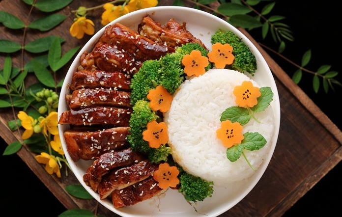 秋天，要常吃鸡肉，教你简单做法，合理“贴秋膘”，安稳舒坦入秋！