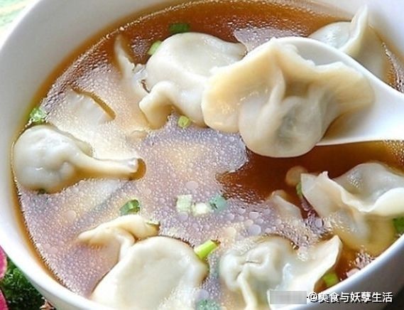  玉米|煮“玉米饺子”时，要不要先把馅蒸熟？多加“这一步”，饺子更香