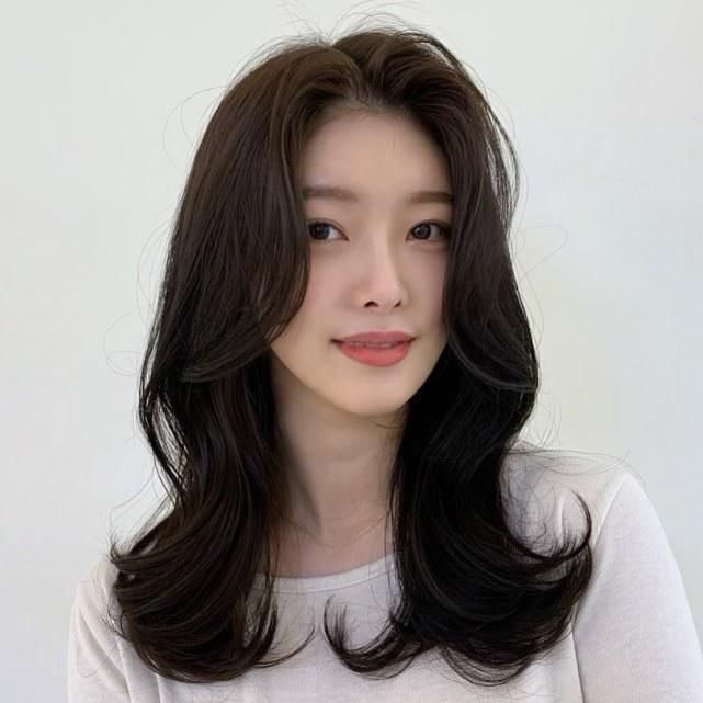 今春女发别乱剪，17款首选发型送给你 ，想美别错过