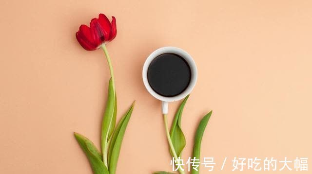 桃花运|8月份，桃花运盛开，最适合表白的三个星座