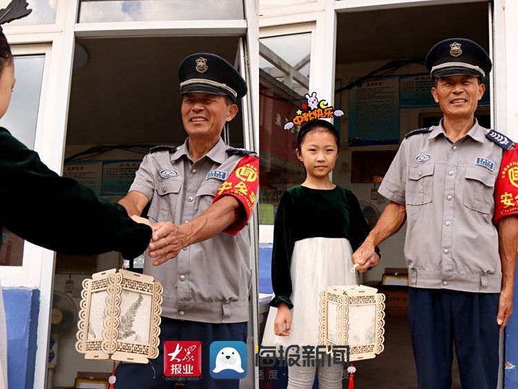 传统文化！日照市文化馆举办“迎中秋 庆国庆”亲子活动