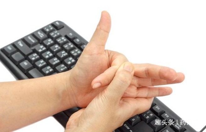 心脑出血|高血压遇到这些症状，当心脑出血！急救车来之前，先做好这些事