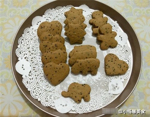 阿胶|它香酥可口，越嚼越香，当做零食吃，补血又暖宫，比阿胶强！