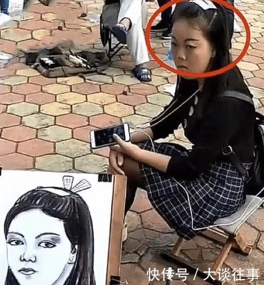 灵魂|美术生小哥作画,本以为是塑料,看到模特后,这画的应该是灵魂