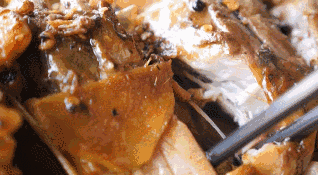 烤鱼|深夜食堂｜授人以鱼不如来盘烤鱼，盘点那些不得不爱的鱼类美食