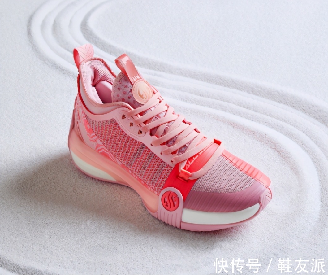 球鞋|一周国产新品球鞋合集!KT7惊艳,全城10曝光,匹克大三角质感强