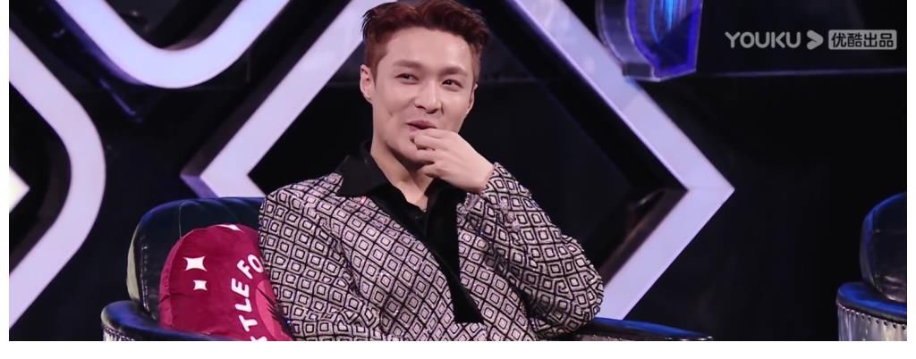 張藝興被黃渤花式催著找女朋友，羞澀回應(yīng)，粉絲卻不樂(lè)意了