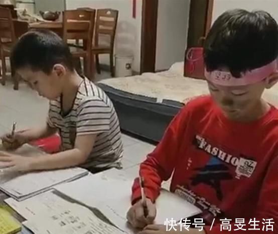 做作业|“硬核妈妈”火了,“神操作”搞定不写作业的娃,网友:简单粗暴