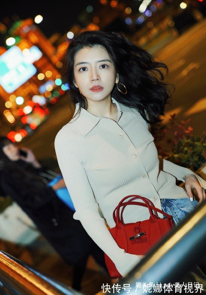 优雅 三木母女凭什么优雅?“一个理论+穿搭”关键词拆解,太值得借鉴