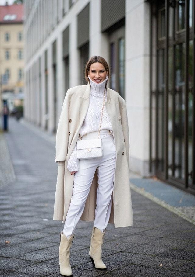 高贵 跟着欧美流行色走,搭配大衣不会出错,让你时髦整个秋冬