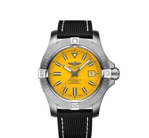 朋友想买一块男机械手表，什么品牌好？1万左右！哪里买正品？