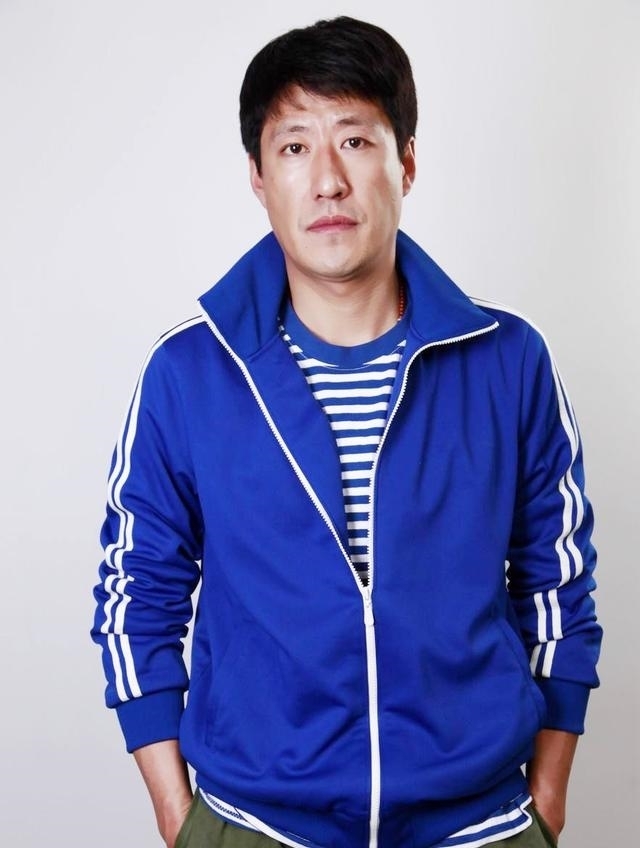 谍战剧天王于震:洗去家暴男标签,乐做3