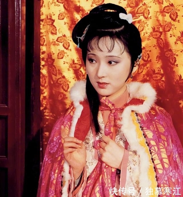 中国风$《红楼梦》雪中赏梅,堪比时装盛宴,带你领略什么叫中国风