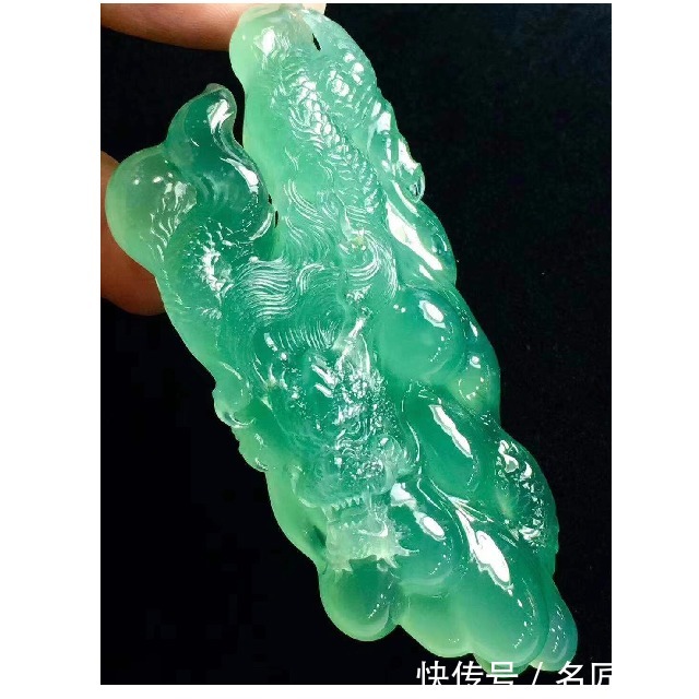 陈建明用灵魂表情大意,将独特的色彩玩出新的高度