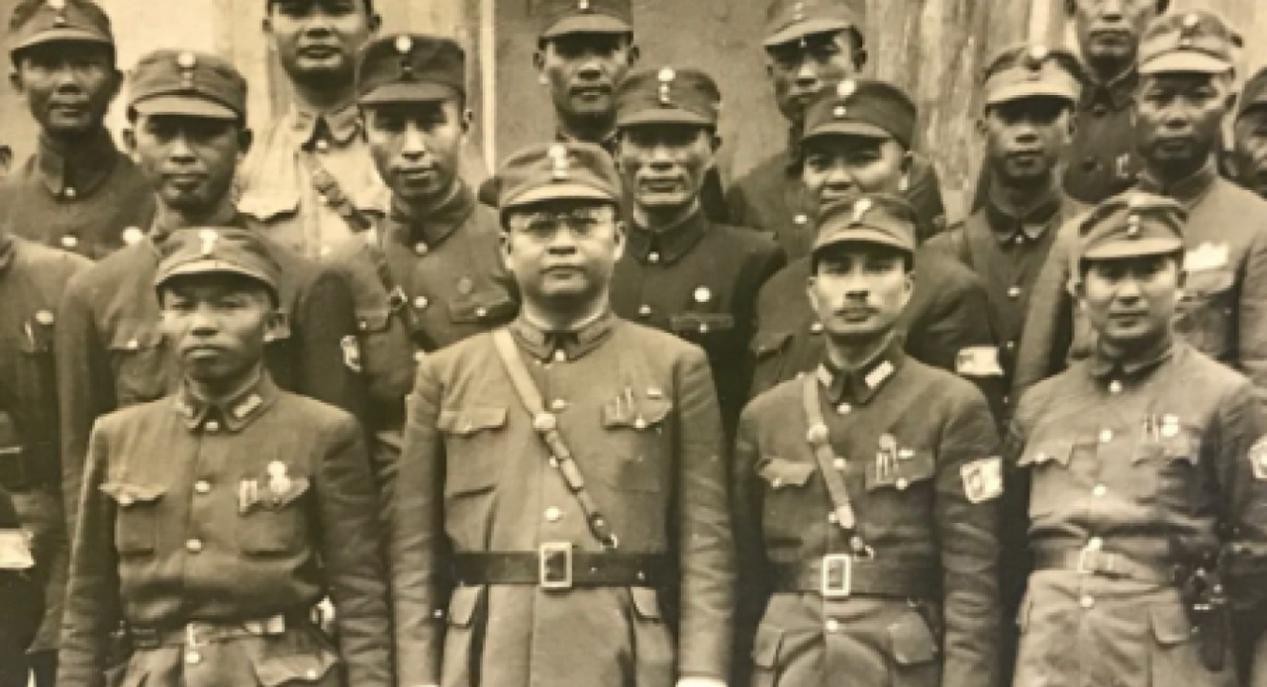 伏击|这个伪军真有骨气:设鸿门宴伏击日军,击毙鬼子军官8人