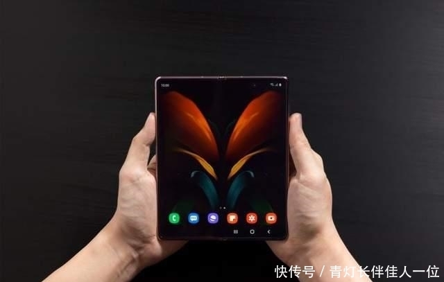 售价|三星Galaxy Z Fold 3售价曝光:2000美元左右!