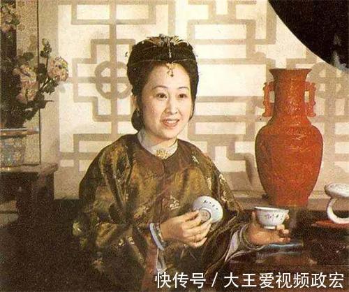 海关|《红楼梦》薛姨妈为何嫁给商人她的婚姻才是真正的“金玉良缘”