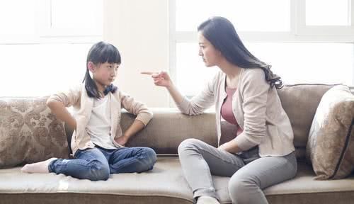 小雅|16岁女儿浏览不良网页,妈妈气到发抖,爸爸却笑称这是好事