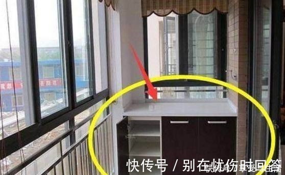 盛行|阳台万万不要装带顶柜的柜子,越来越多人盛行这样装,好看又实用!