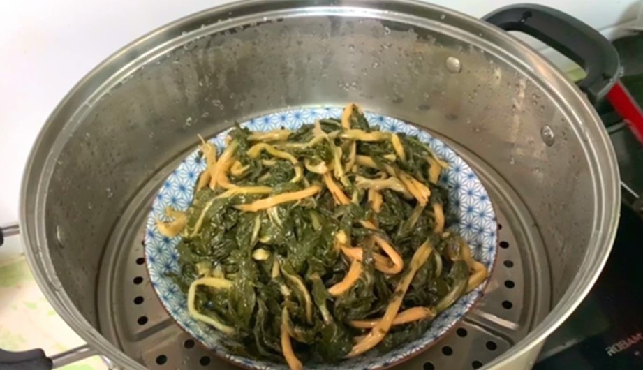 很多人只吃果肉，其实叶子才是宝贝，如今正当季，不懂吃可惜了