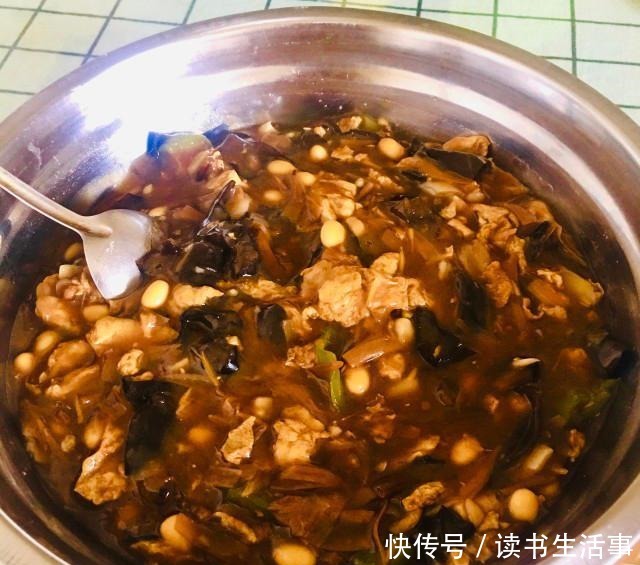 鸡蛋打卤面,特别适合上班族和懒人一族!