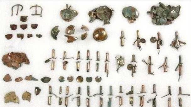  墓地|时隔43年，韩国新罗王族墓地再次出土镀金铜鞋等珍品文物！