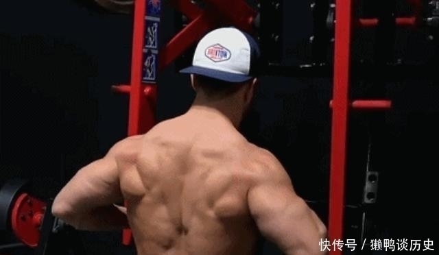 巨兽|176斤健身“巨兽”，13年坚持历练，腿部肌肉异常发达