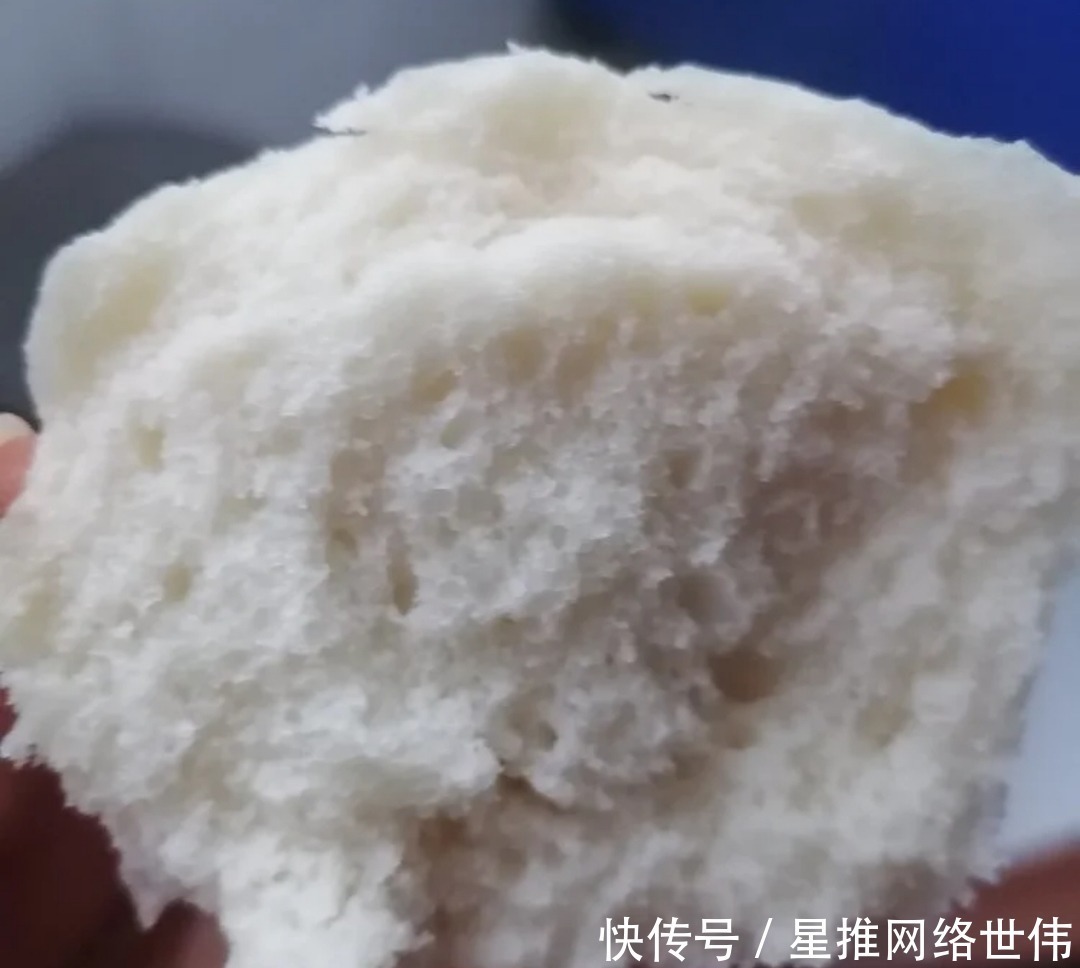 冬天天冷蒸馒头发面慢,教你个小窍门,快速发满盆,省时又省力