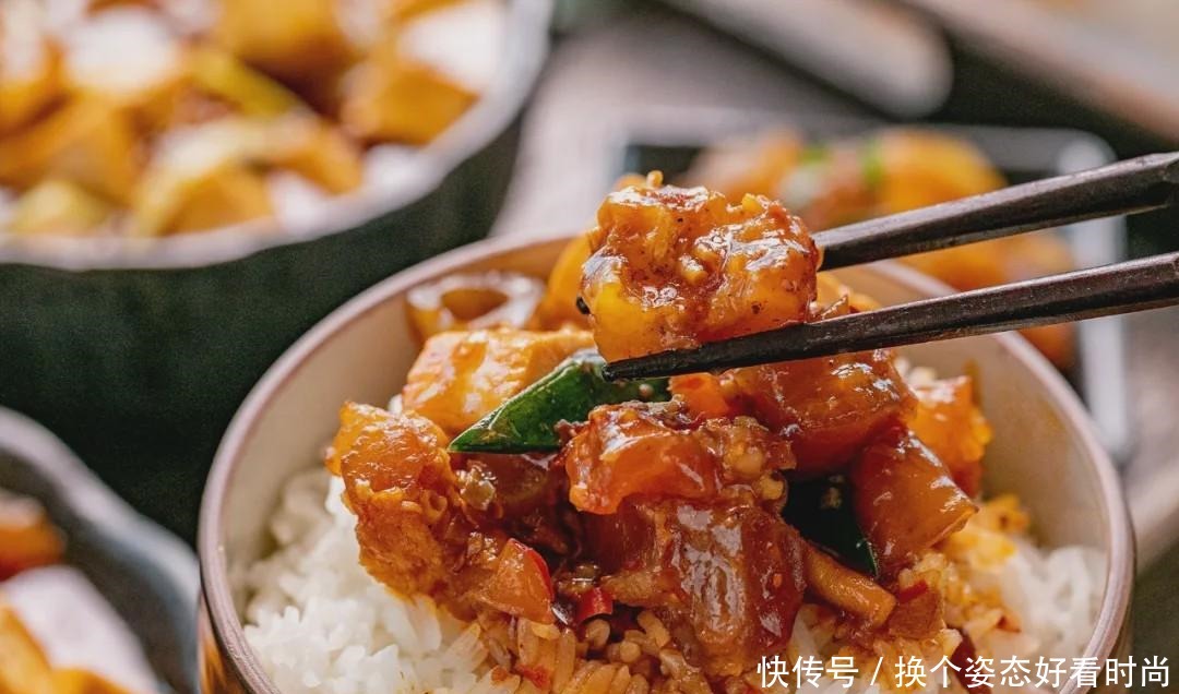 香绝|秒杀餐馆的好方子!上锅一焖香绝了,软糯超下饭!