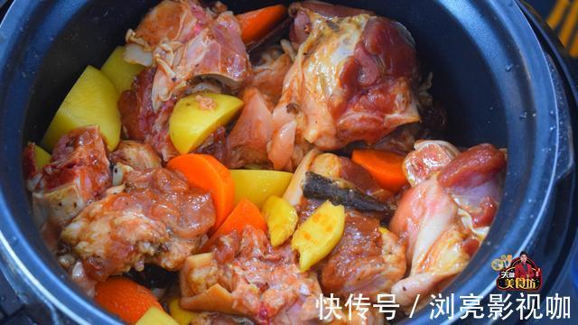 做法|胡椒焖猪脚最好吃的家庭做法,简单美味又下饭,看看你喜欢吃不