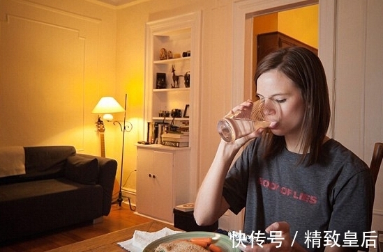 小冉|日本女性的“长寿秘诀”,运动排在最后,排第一的很值得学习