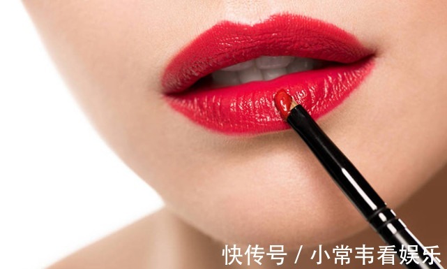 唇线笔 涂口红老是掉色?记住5个步骤,让唇妆保持的更加持久