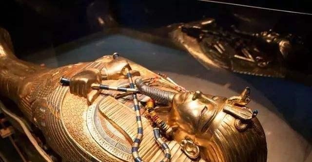 沉没|泰坦尼克号为何沉没,传说中并不简单,竟与一次意外事件有关