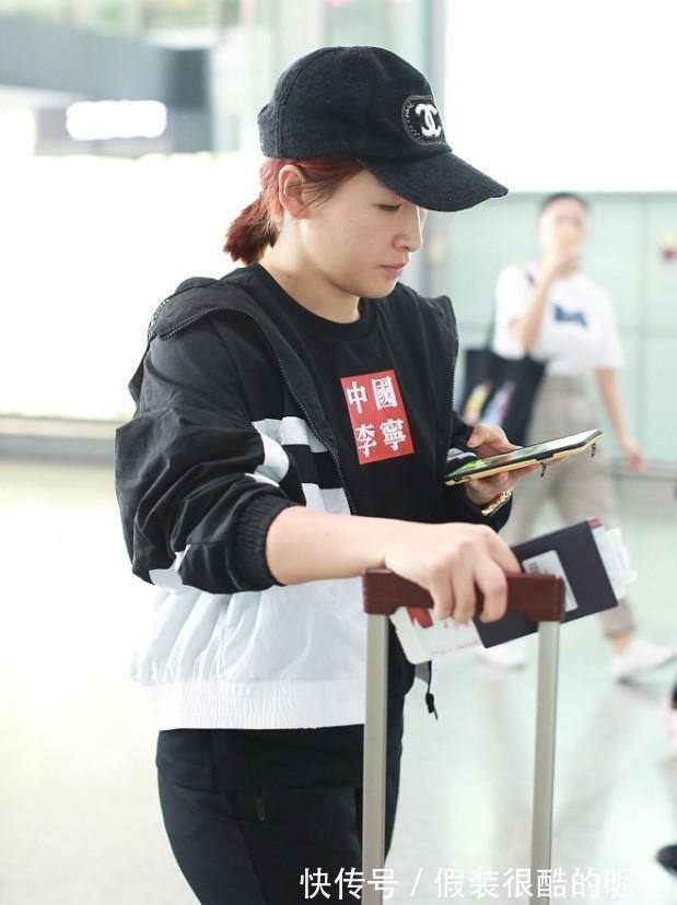 面料|没得金牌的刘诗雯脱下队服也可爱,休闲造型太舒适,低马尾显元气