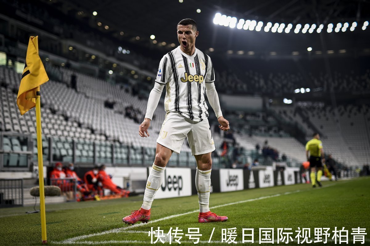 实况足球|C罗时隔18年重回曼联!网友:愿你出走半生,归来仍是少年