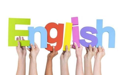 改革英语的必修课地位,不再将英语设为